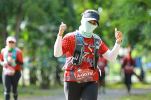 BIB: 0075
                            <button type="button" onclick="openModal(5131233)" class="btn btn-primary btn-sm float-right btn-popup" data-toggle="modal" data-target=".modal-high-quality">
                        <i class="fas fa-shopping-cart"></i> Add to Cart
                    </button>
                                            <button type="button" onclick="isThisMe(5131233, true)" class="btn btn-success btn-sm float-right btn-popup btn-isme hidden" data-toggle="tooltip" data-placement="bottom" title="นี่คือรูปของคุณใช่ไหม คลิกที่นี่เพื่อเอาเข้าอัลบั้ม">
                        <i class="fas fa-plus"></i> Add to album
                    </button>
                    <button type="button" onclick="isThisMe(5131233, false)" class="btn btn-warning btn-sm float-right btn-popup btn-isnotme hidden">
                        <i class="fas fa-ban"></i> Remove from album
                    </button>